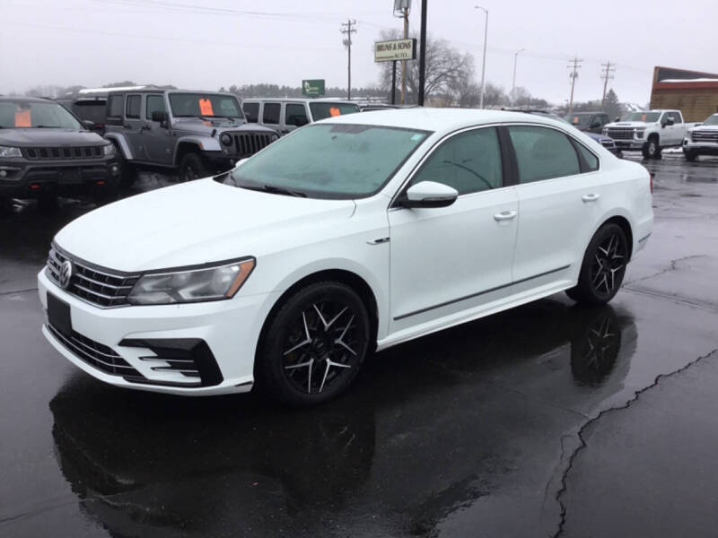 2017 Volkswagen Passat 1.8T R-Line