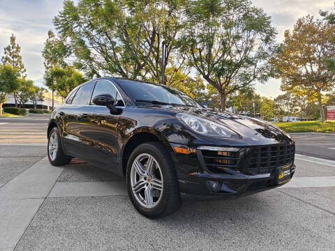 2016 Porsche Macan S