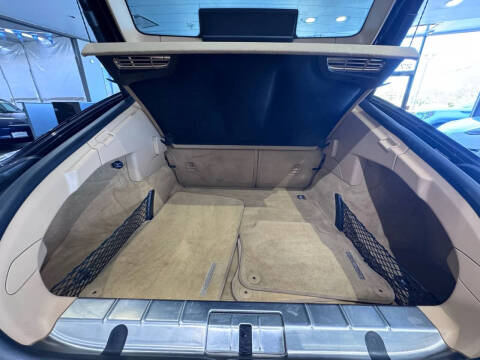 2013 Porsche Panamera GTS