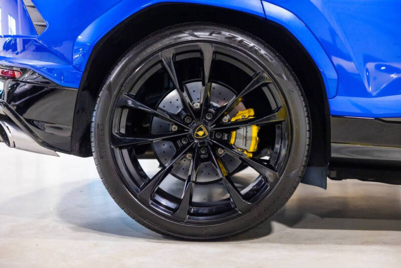 2022 Lamborghini Urus