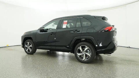 2025 Toyota RAV4 Plug-in Hybrid SE