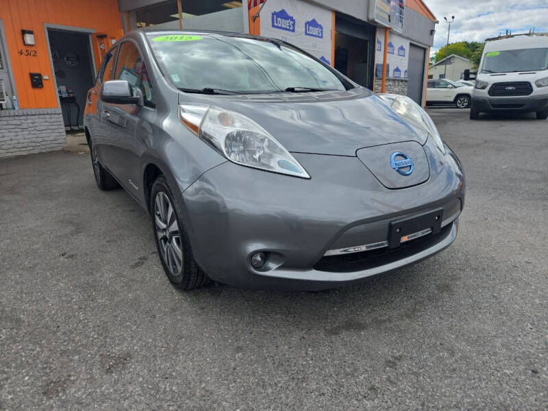 2015 Nissan LEAF SV