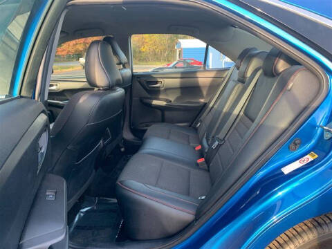 2017 Toyota Camry SE