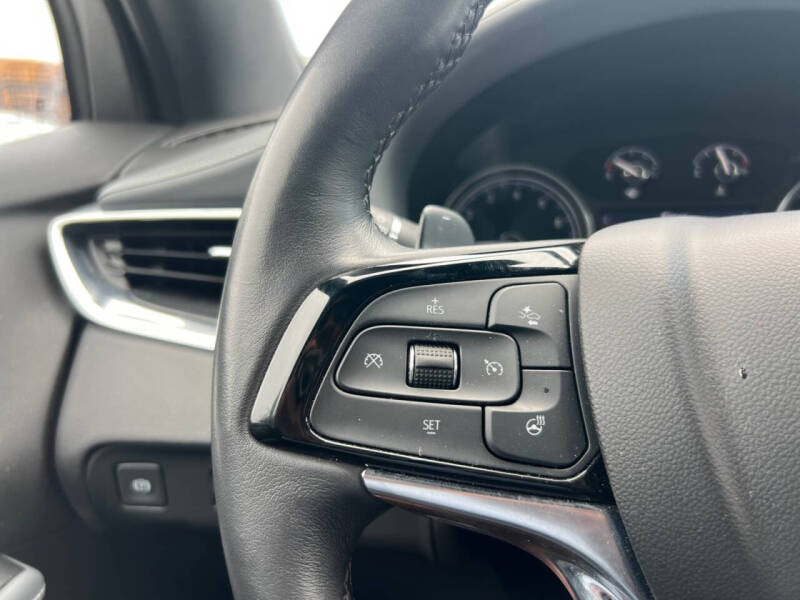 2023 Buick Enclave Essence