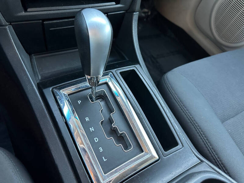 2006 Dodge Magnum SE