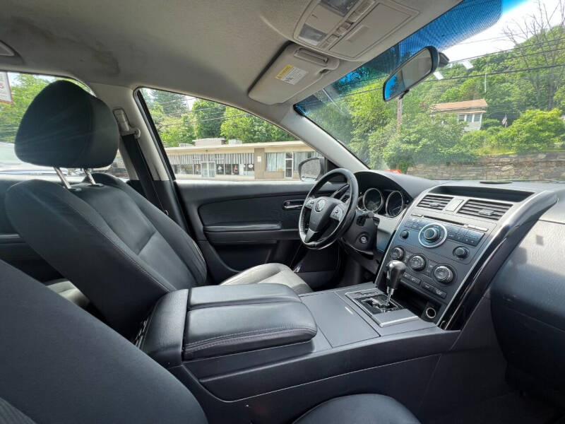 2011 Mazda CX-9 Sport