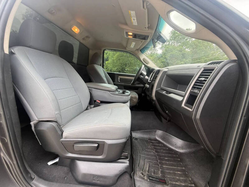 2019 RAM 1500 Classic Express