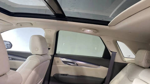 2017 Cadillac XT5 Premium Luxury