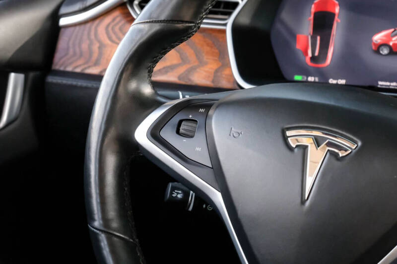 2017 Tesla Model X 75D