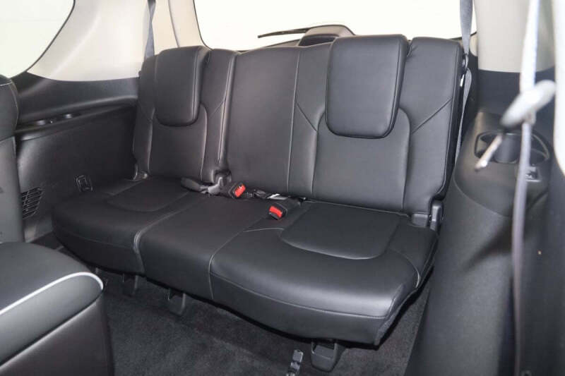 2023 Infiniti QX80 Premium Select