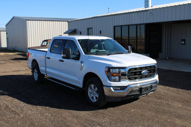 2023 Ford F-150 XLT photo 3