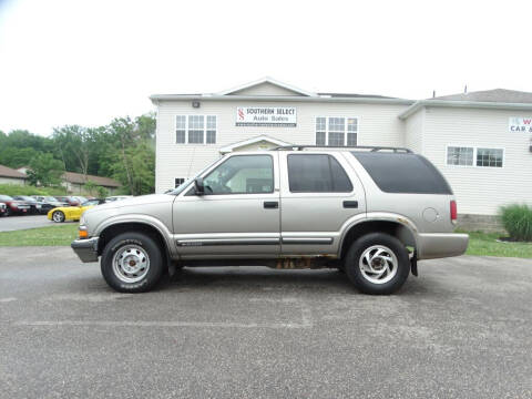 2000 Chevrolet Blazer for sale at SOUTHERN SELECT AUTO SALES in Medina OH