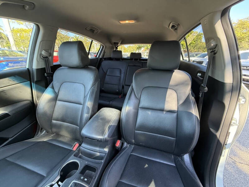 2020 Kia Sportage EX