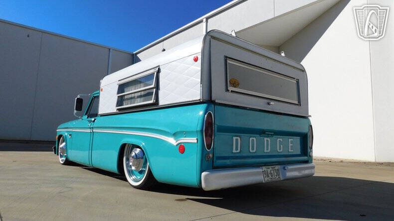 1969 Dodge D200 Pickup