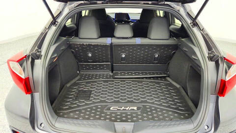 2021 Toyota C-HR XLE