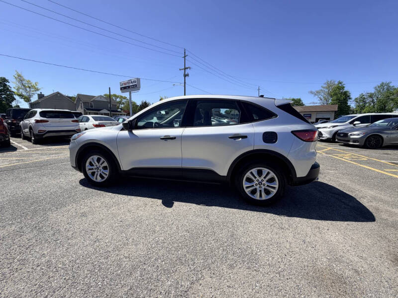 2020 Ford Escape S