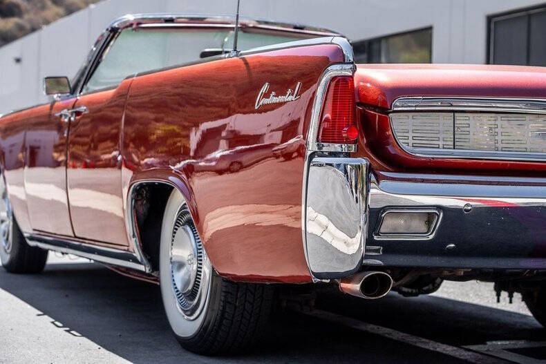 1962 Lincoln Continental