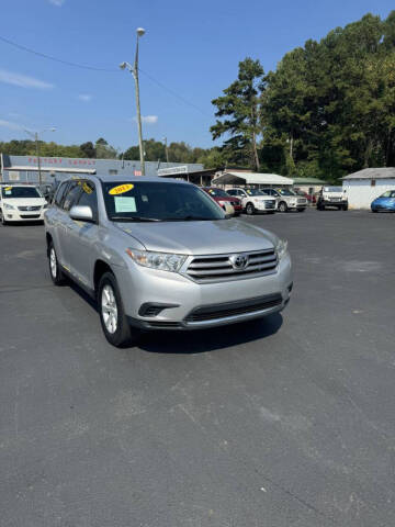 2013 Toyota Highlander for sale at Elite Motors in Knoxville TN