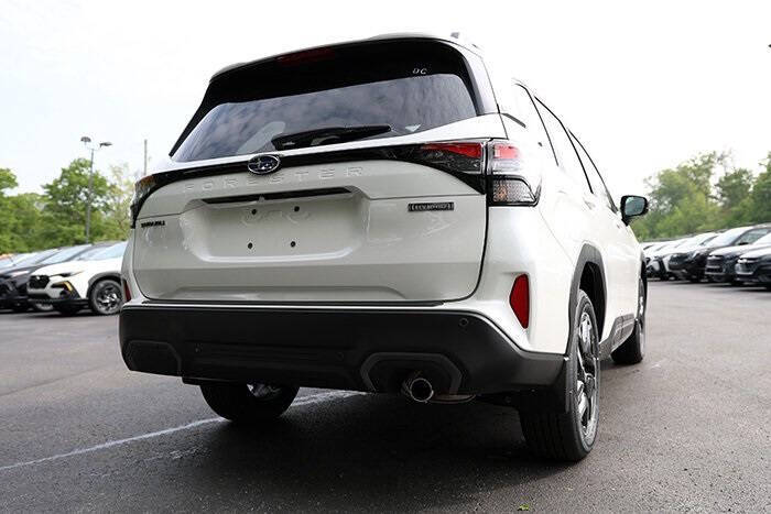 2025 Subaru Forester Limited Hybrid