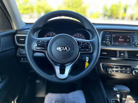2016 Kia Optima LX