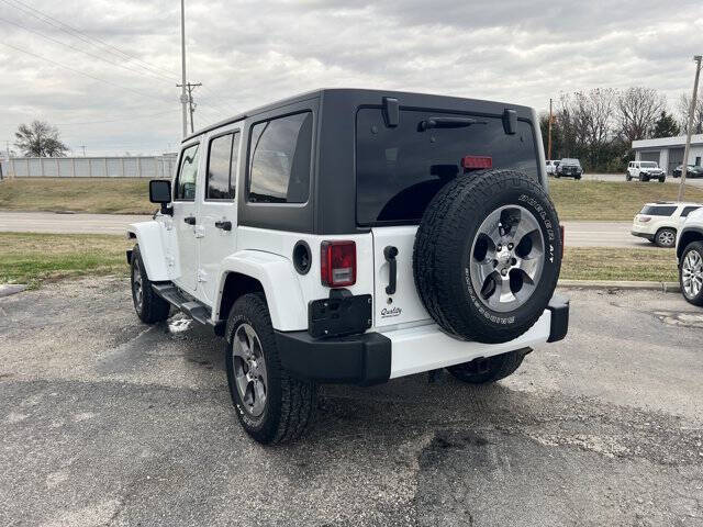 2016 Jeep Wrangler Unlimited Sahara