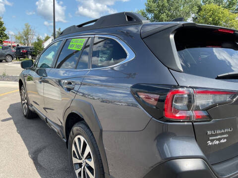 2023 Subaru Outback Premium