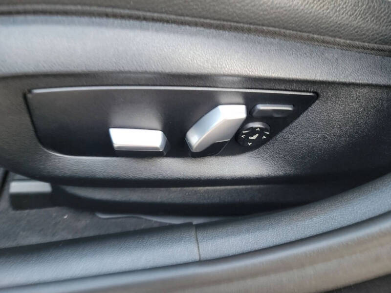 2018 BMW 5 Series 530i