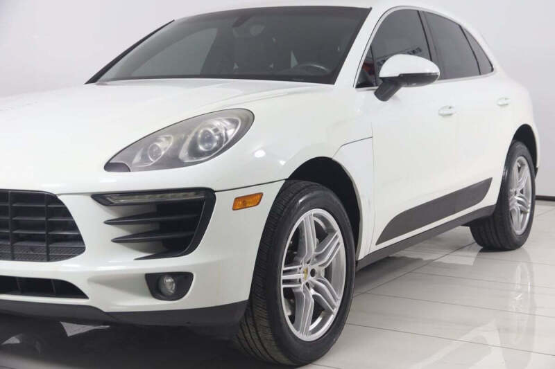 2015 Porsche Macan S