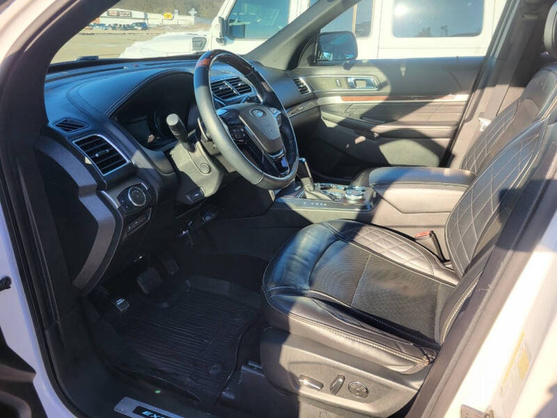 2018 Ford Explorer Platinum