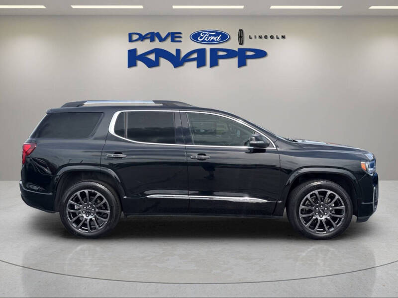 2023 GMC Acadia Denali