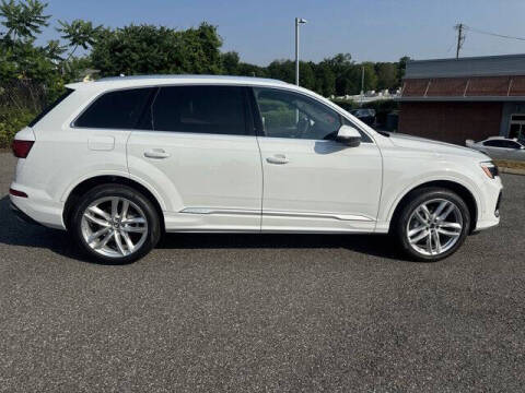 2025 Audi Q7 quattro Premium Plus 55 TFSI