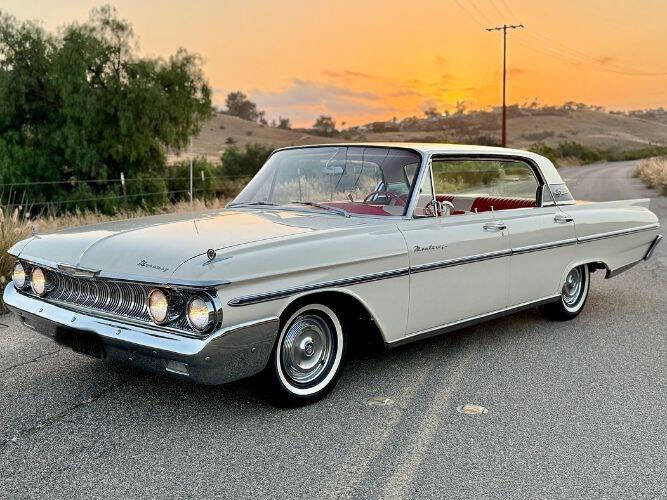 1961 Mercury Monterey
