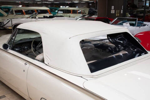 1962 Ford Thunderbird