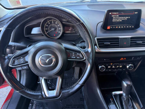 2018 Mazda MAZDA3 Touring