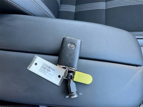 2025 Mazda CX-50 2.5 S Premium