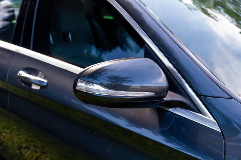 2015 Mercedes-Benz C-Class C 300