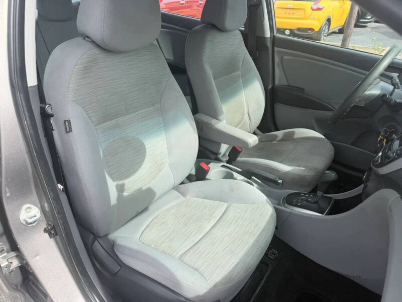 2017 Hyundai Accent