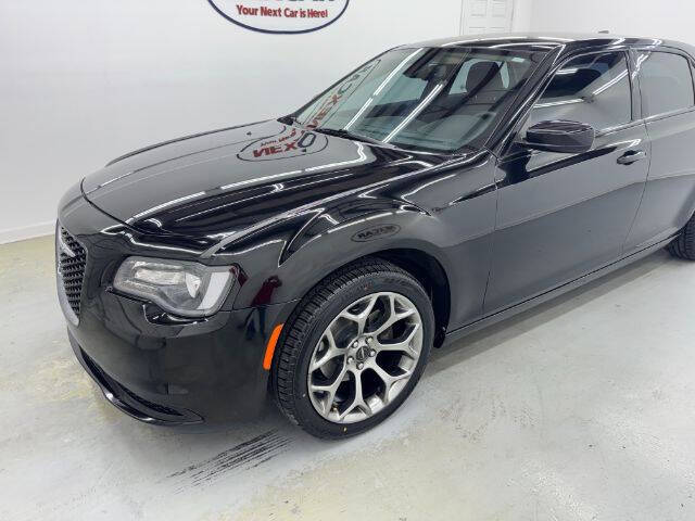2018 Chrysler 300
