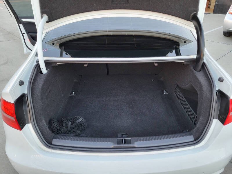 2013 Audi A4 2.0T quattro Premium Plus