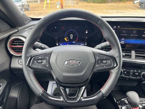 2025 Chevrolet Trax RS