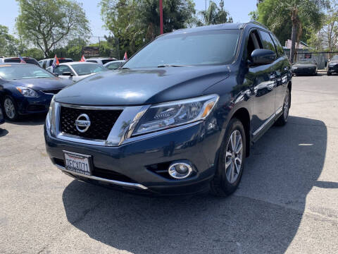 2014 Nissan Pathfinder SL