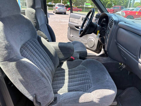 2000 Chevrolet S-10