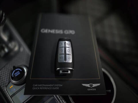 2023 Genesis G70