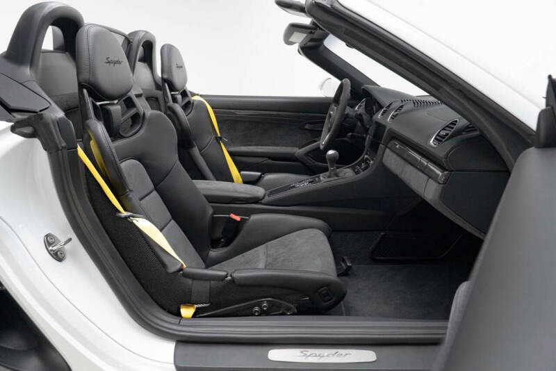 2020 Porsche 718 Boxster Spyder