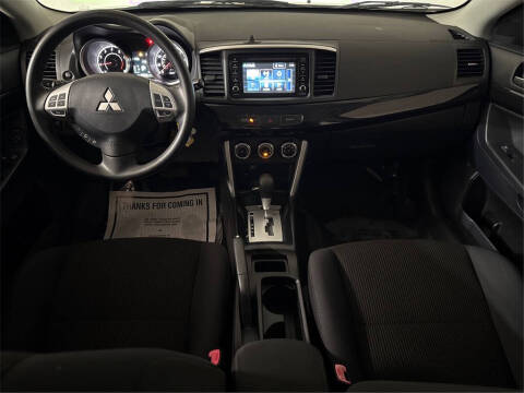 2017 Mitsubishi Lancer ES