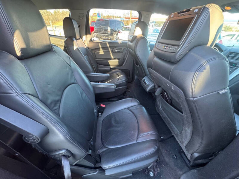 2011 Chevrolet Traverse LT