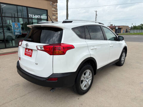2014 Toyota RAV4 LE