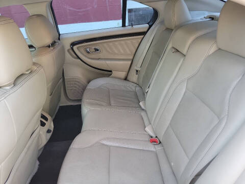 2016 Ford Taurus Limited