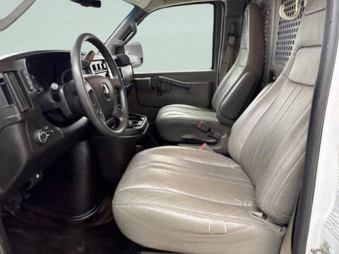 2017 Chevrolet Express 2500