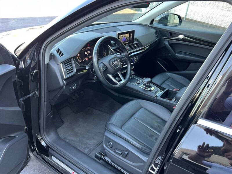 2020 Audi Q5 e quattro Premium 55 TFSI